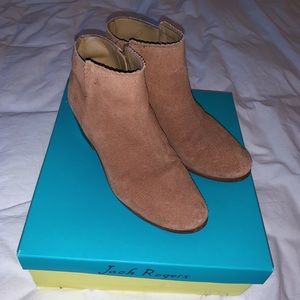 Jack Rogers tan ankle boots